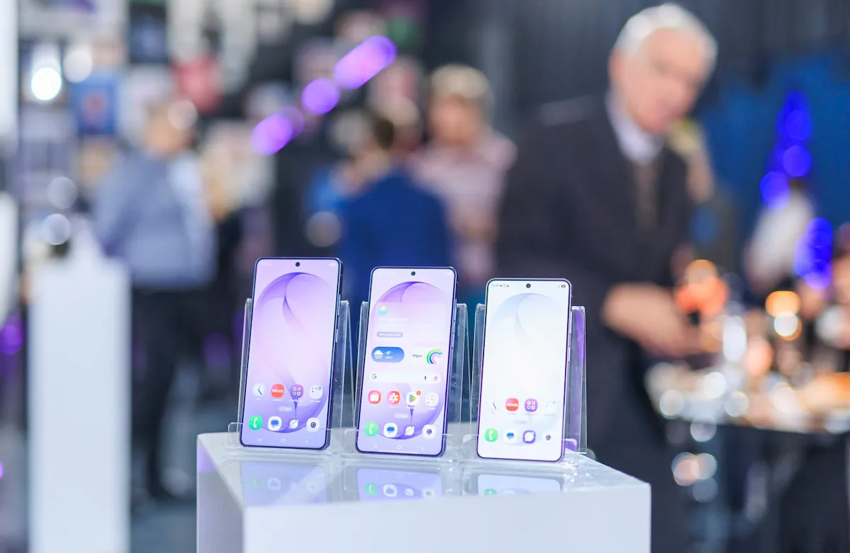 Samsung avalikustas maailma esimese Privacy Display’ga tipptelefoni S26 Ultra, samuti uhiuued S26+ ja S26 mudelid